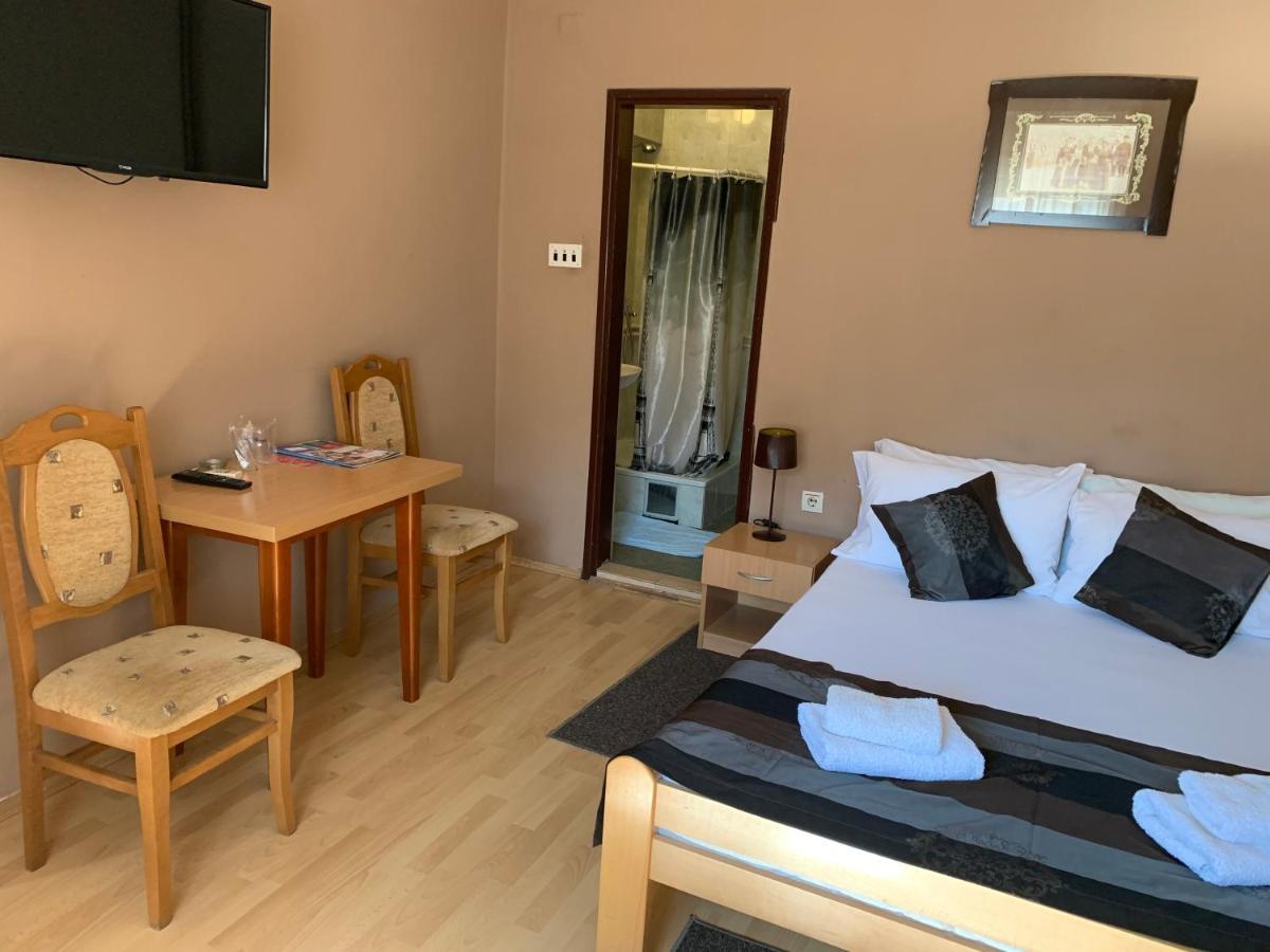 Guest Accommodation Zone Нишка Баня Екстериор снимка