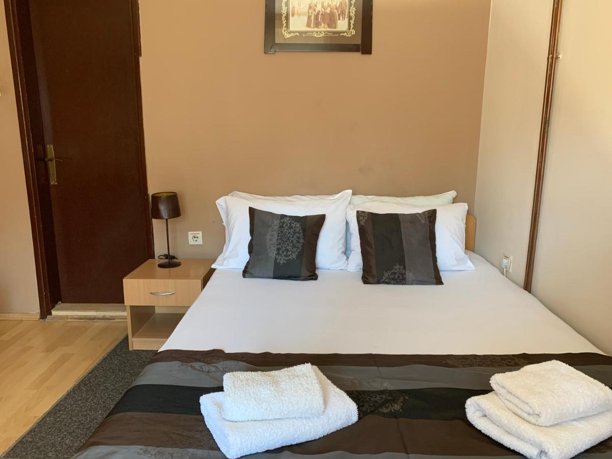 Guest Accommodation Zone Нишка Баня Екстериор снимка