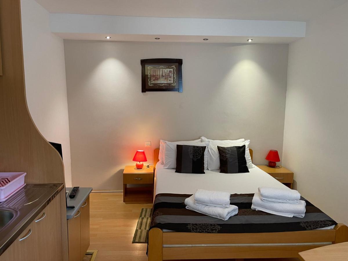 Guest Accommodation Zone Нишка Баня Екстериор снимка