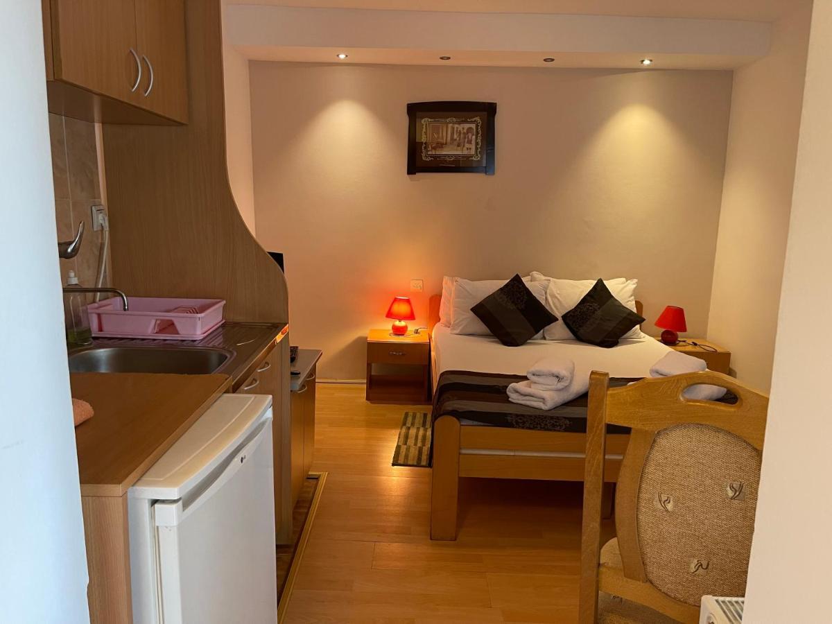 Guest Accommodation Zone Нишка Баня Екстериор снимка
